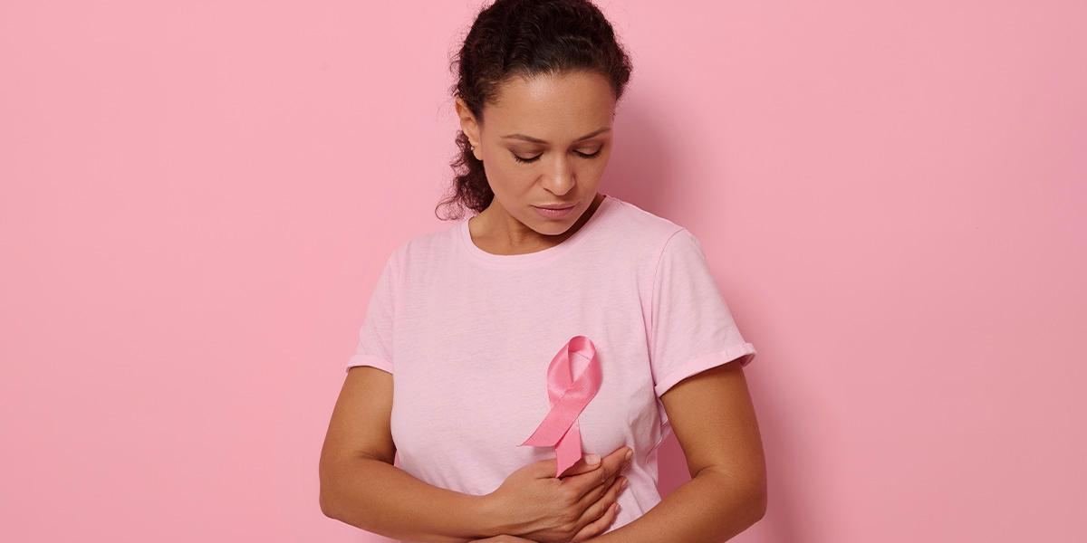 Outubro Rosa: 7 alimentos que ajudam a diminuir as chances de ter câncer de mama